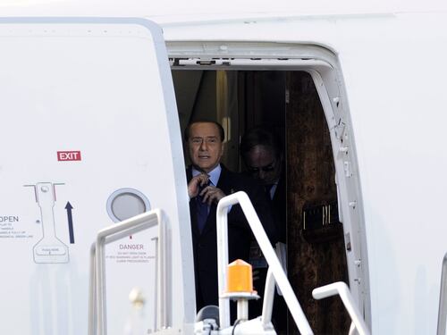 "Intitolare l'aeroporto di Linate a Silvio Berlusconi". La proposta accolta dal Mit