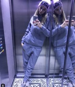 Melissa Satta, le foto della sexy showgirl 10