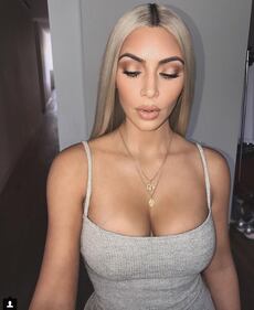 Kim Kardashian e le sorelle, le foto sexy 29