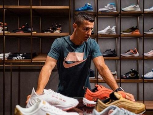 Ronaldo, il calciatore-imprenditore alla conquista del mercato cinese