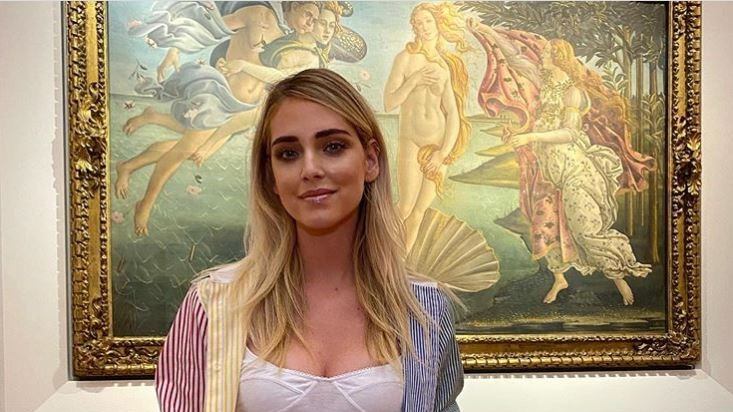 "Colpa della cultura fascista...". Ma il picchiatore è un fan di Fedez