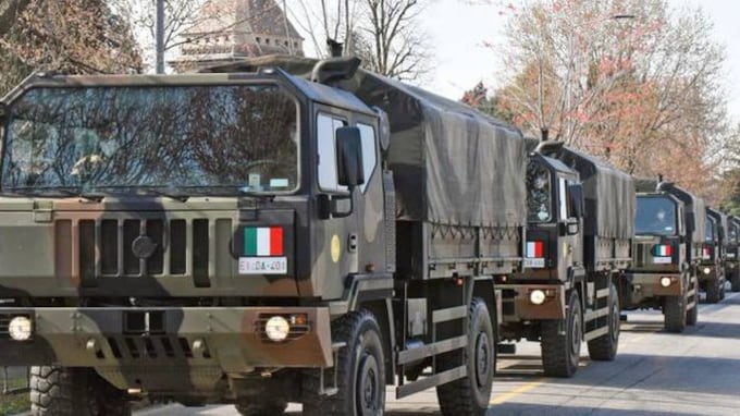 Il dolore di Giorgio Pasotti: "Mia zia morta di Covid e portata via su camion militare"