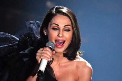 Sanremo 2019: Anna Tatangelo hot e chic 2