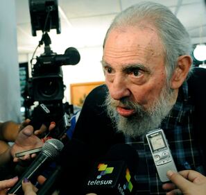 Fidel Castro torna in pubblico 5