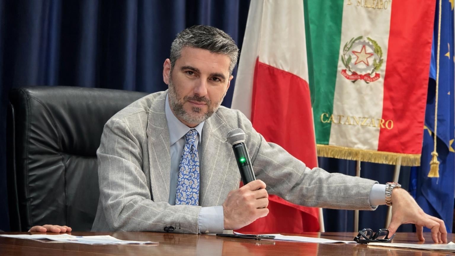 Lomonaco: il modello calabrese contro il bullismo diventi nazionale