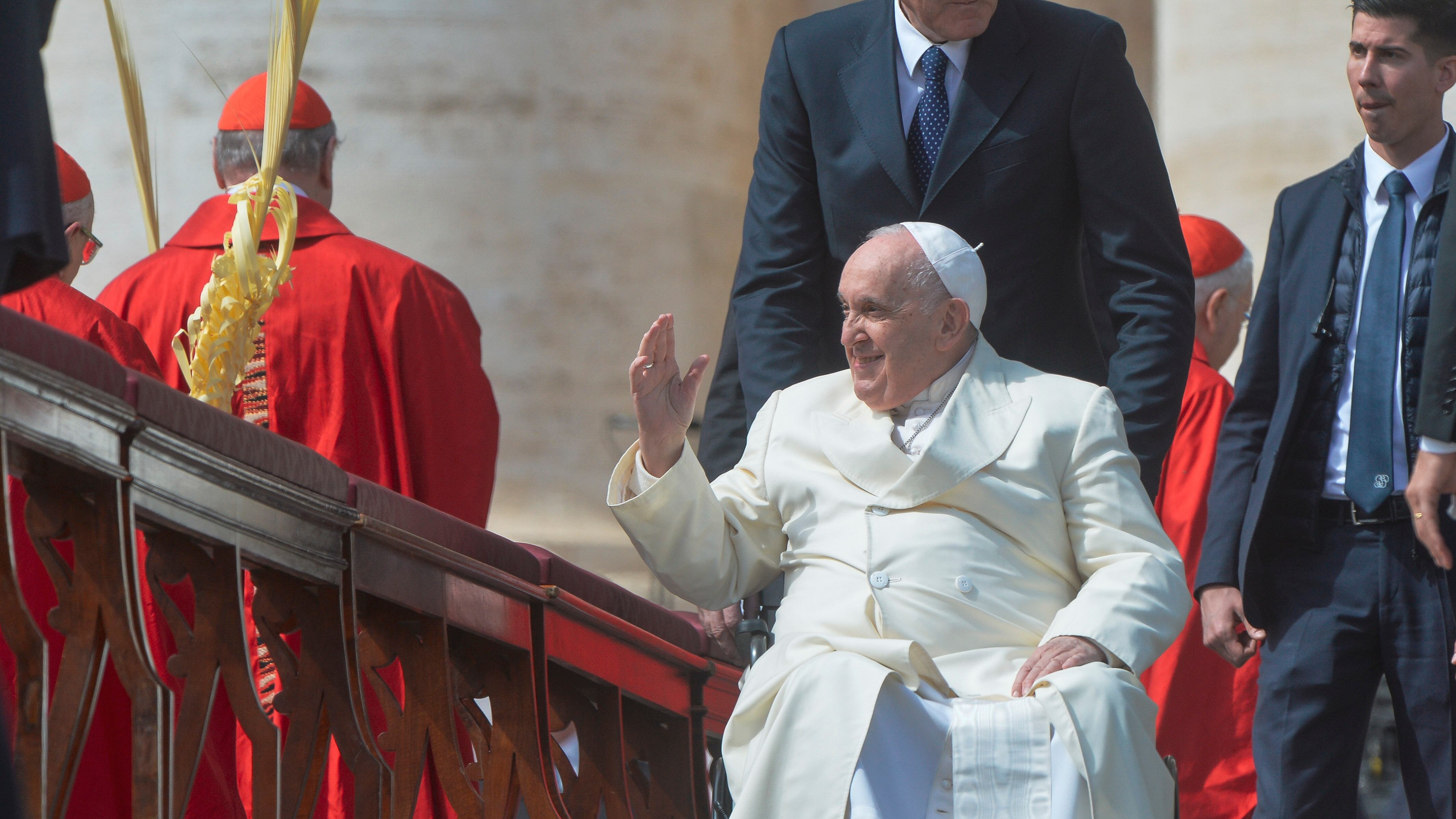 Cosa rivela il logo dell'ultimo viaggio del Papa (e perché è importante)
