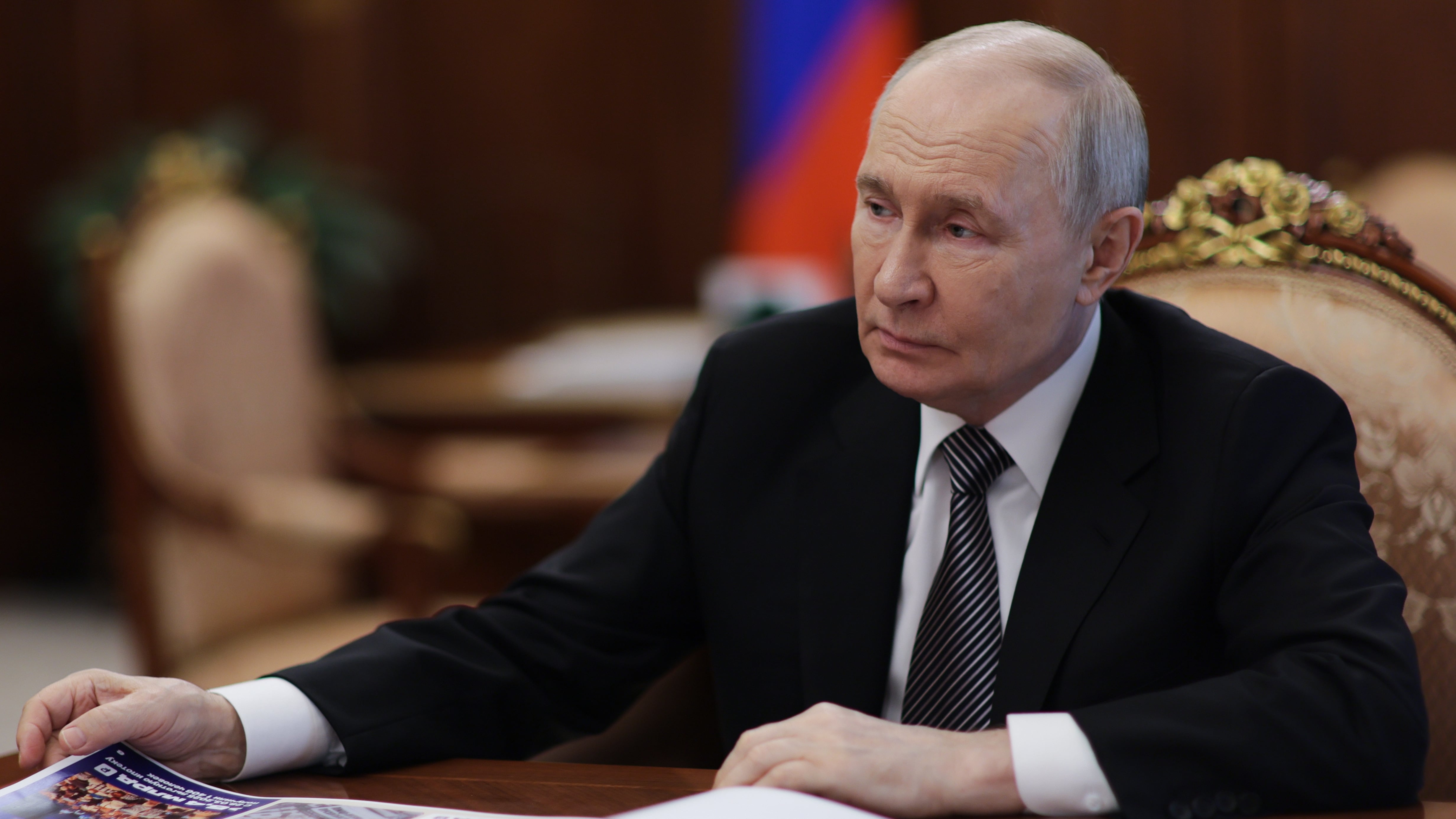 “Atmosfera tossica” attorno a Putin: il retroscena sull’insofferenza che cresce nel Cremlino