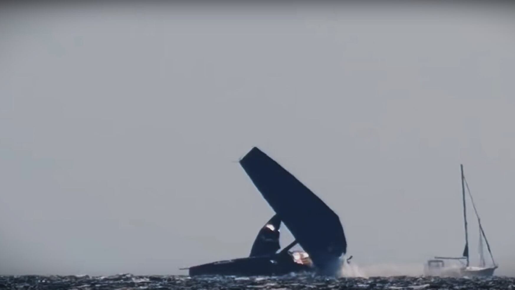 Alinghi, incidente alle prove per l'America's Cup