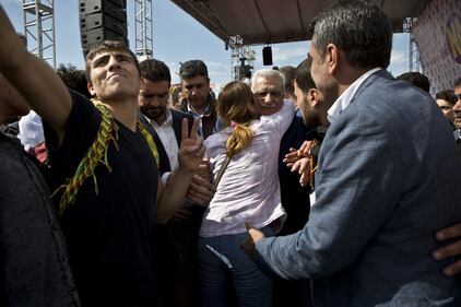 L'Hdp filo-curdo in piazza per il "no" a Batman 3
