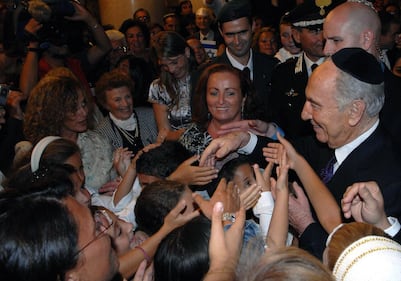 Peres nella storia 13