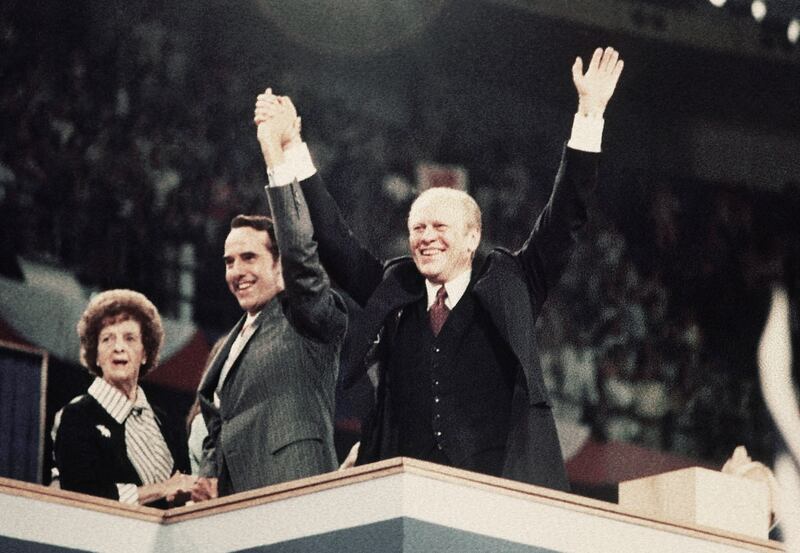 Dole e Gerald Ford