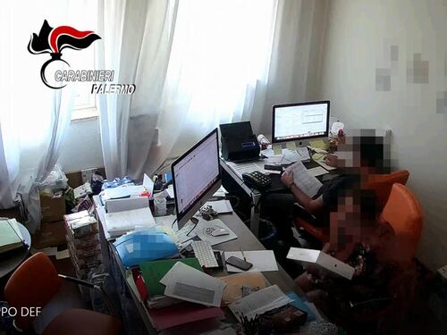 La preside della Falcone: cibo scaduto agli alunni