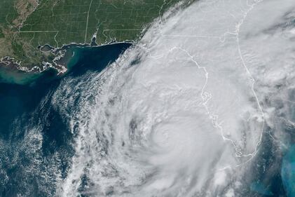 Florida, la forza e la devastazione provocati dall'uragano Milton 8