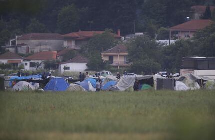 La polizia greca sgombera il campo profughi di Idomeni 4