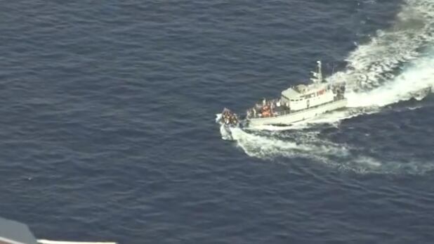 "Spari sui migranti": cos'è successo davvero tra Ong e guardacoste