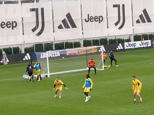 Tegola Juve: Chiesa si infortuna in allenamento