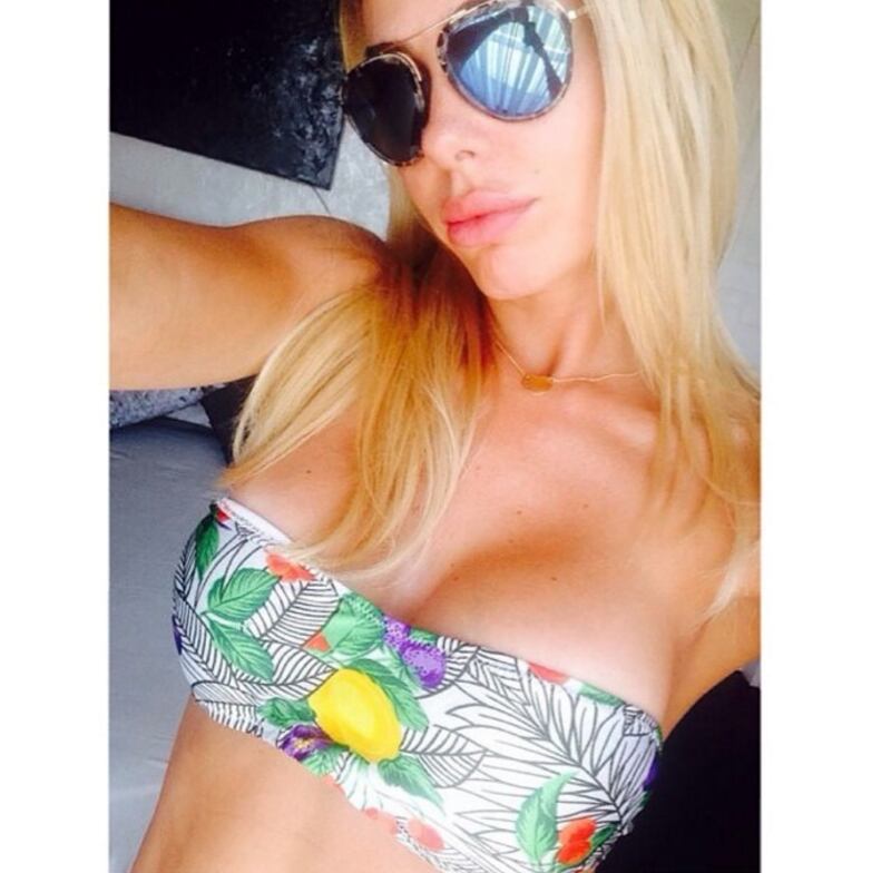 Ilary Blasi, le foto più sexy 26