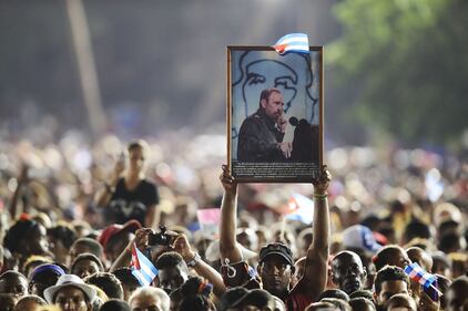 L'ultimo saluto a Fidel Castro a Santiago 4