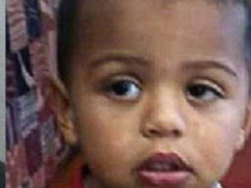 Padre uccide il figlio di 7 anni e lo dà in pasto ai suoi maiali: condannato
