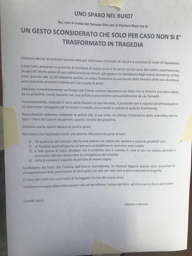 Spari contro la finestra, il volantino di denuncia