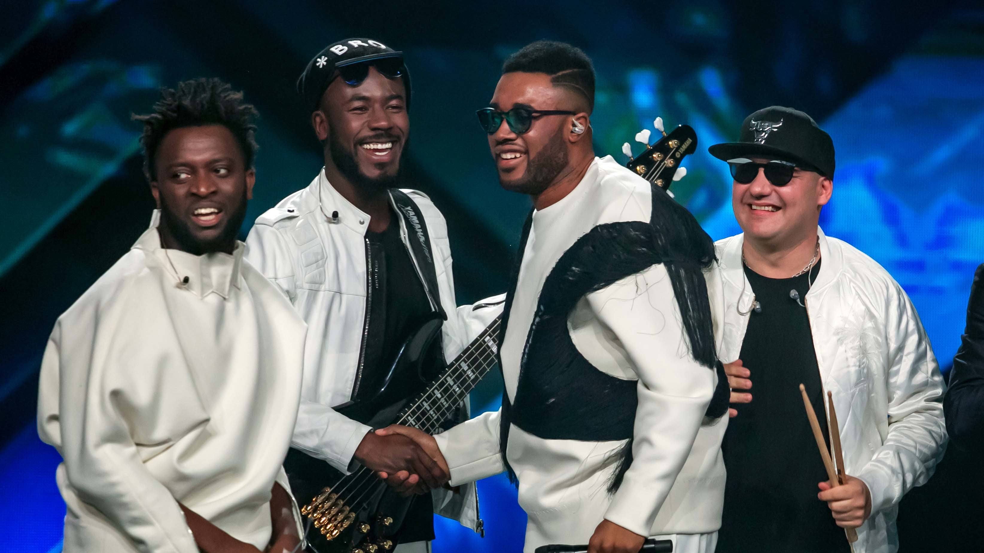 "Tanta gavetta prima della tv. Il nostro X Factor è la tenacia"