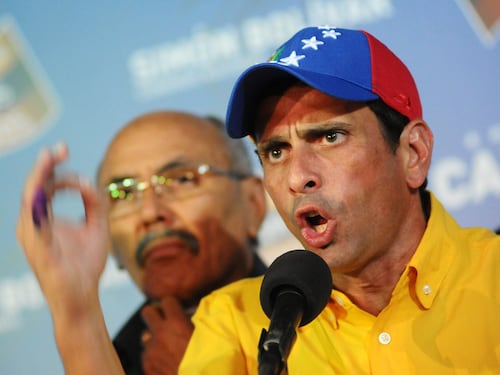 Venezuela, vince Maduro ma lo scarto è così piccolo che Capriles chiede il riconteggio