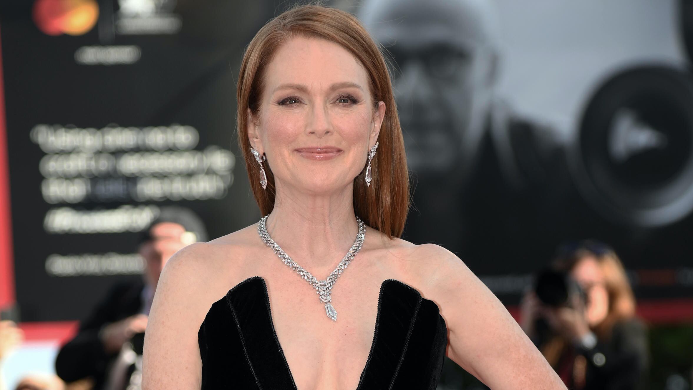 Festival Cinema di Venezia 2022: le star over 50 sul red carpet