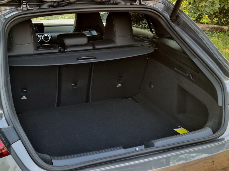 Mercedes CLA Shooting Brake, guarda la gallery della Station Wagon Coupè 19