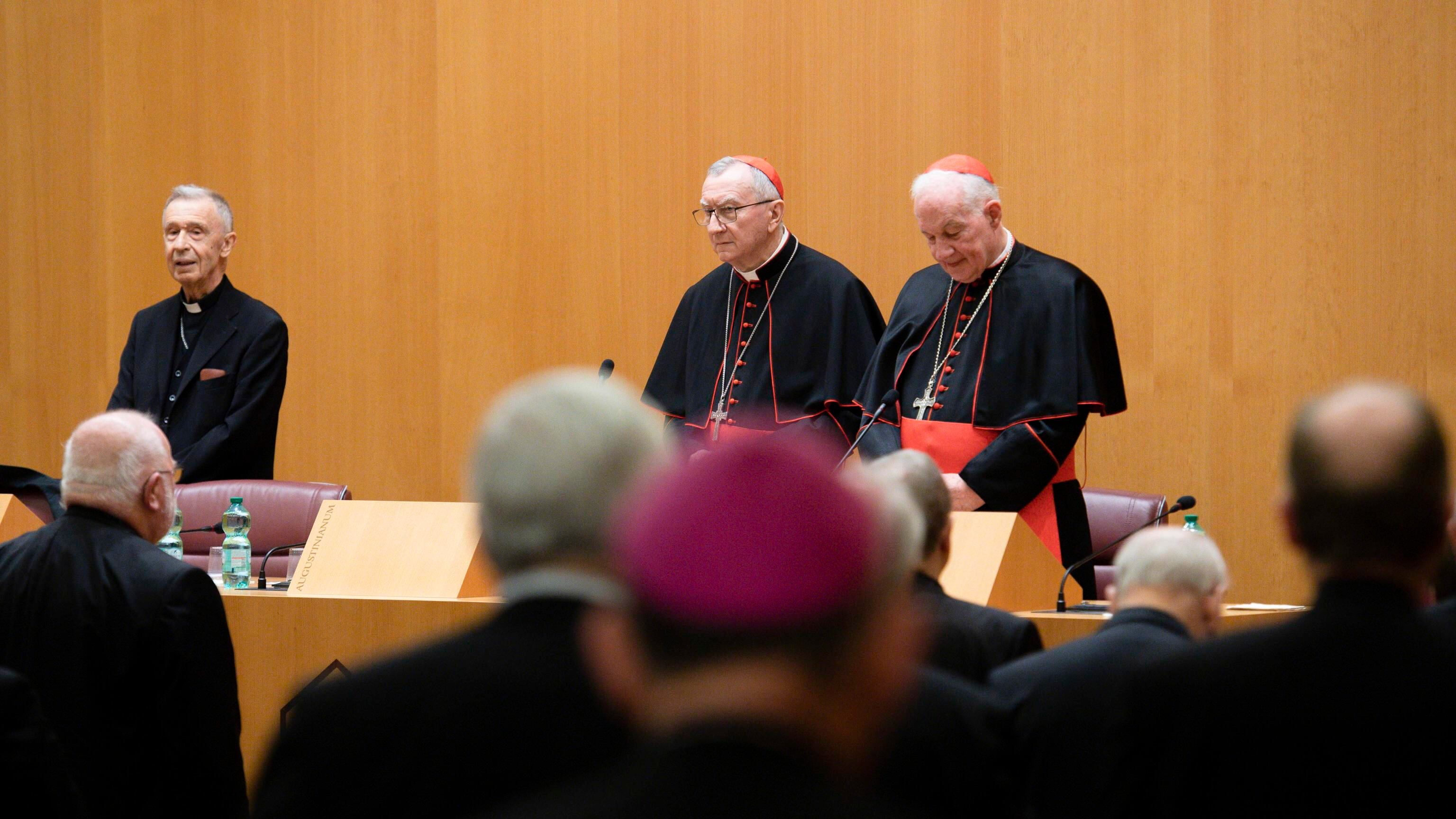 "Benedite le coppie gay": lo "strappo" del vescovo tedesco