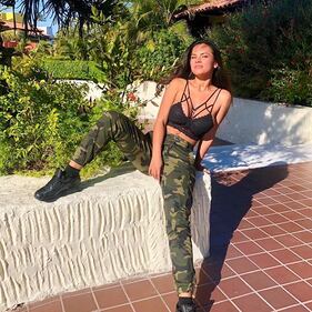 Ania Gadea incendia Instagram: gli scatti della modella messicana 6