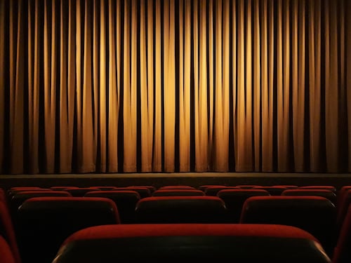 "Il barone rampante" sale sulla scena e porta la fiaba nella quotidianità