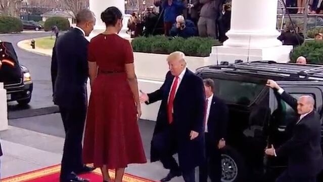 Quando Obama avvertì Trump: "Attento a Flynn spia per i russi"