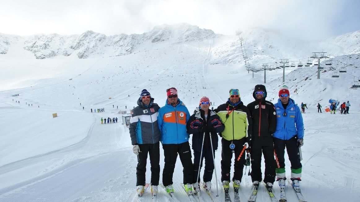 Val Senales, campioni in pista sul ghiacciaio