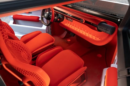 Citroen Oli: l'elettrica per tutti, batteria piccola ma tanta autonomia 13