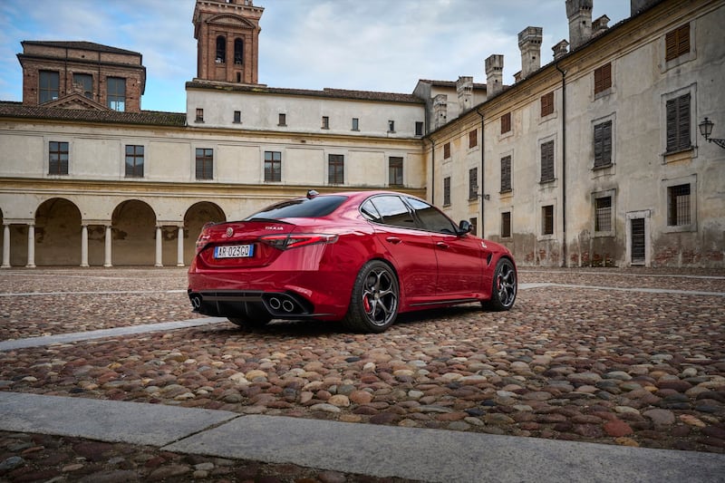 Nuova Alfa Romeo Giulia Quadrifoglio 2023: guarda la gallery della super berlina italiana 6