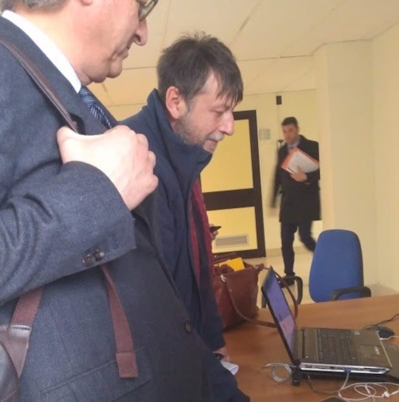 Luca Casarini in tribunale