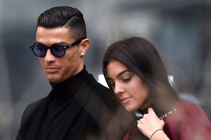 Cristiano Ronaldo e Georgina Rodriguez a Madrid: ecco gli scatti della coppia 7