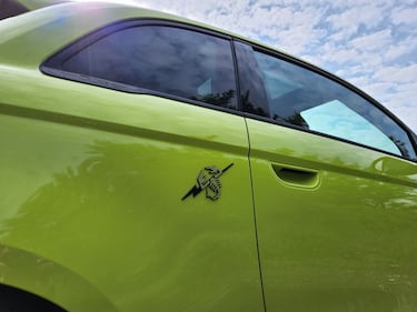 Abarth 500E: tutte le foto della nuova sportiva 12