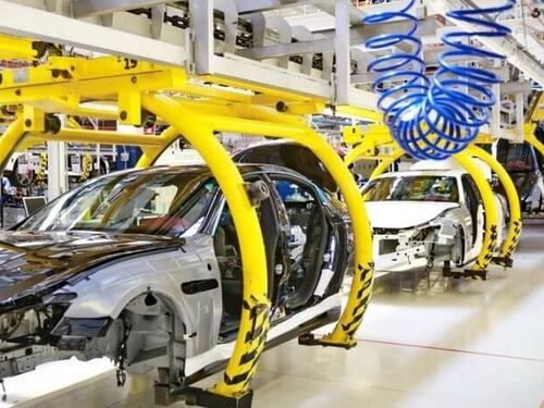 "Basta crociate anti-auto". E passa la linea lombarda