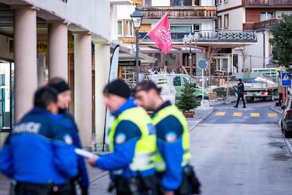 Le immagini da Crans Montana dopo l'esplosione 4