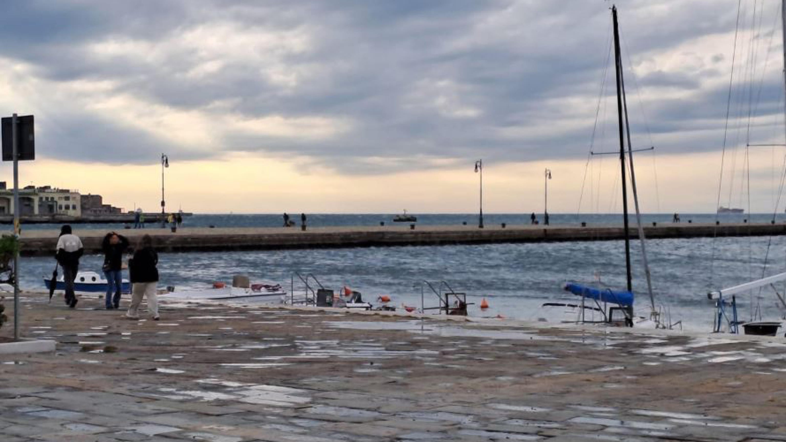 "Punte fino a 13/15°C". Fino a quando durerà questo caldo anomalo