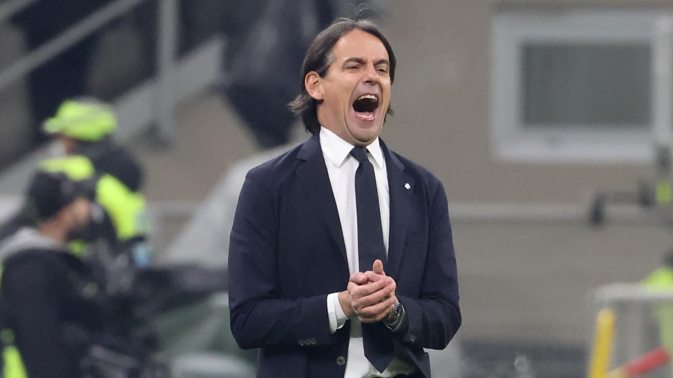 Ecco la prima di Simone mentre Conte perde a Londra