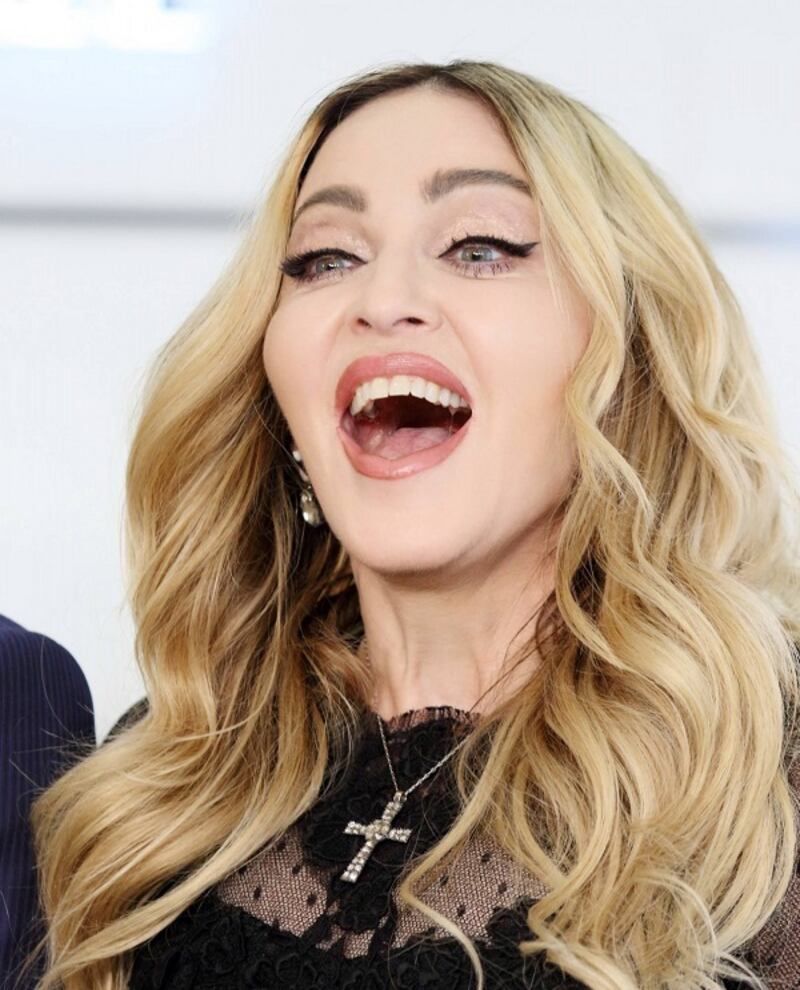 Madonna, dalle Filippine i vescovi chiedono di boicottare i concerti: foto 11