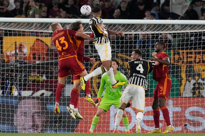 Bremer gol Roma Juventus