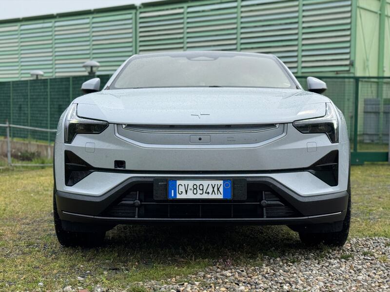 Polestar 3 Long Range AWD, la gallery del super SUV elettrico da 517 CV 4