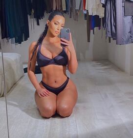 Kim Kardashian sexy agli Oscar, foto 2