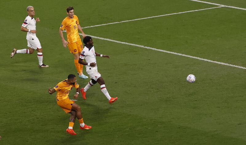 Memphis Depay segna l'1-0 in Olanda-USA