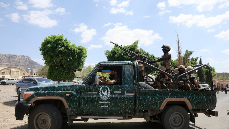 Houthi, colpita una base militare in Arabia Saudita. Oltre 1.400 yemeniti in fuga verso Gibuti