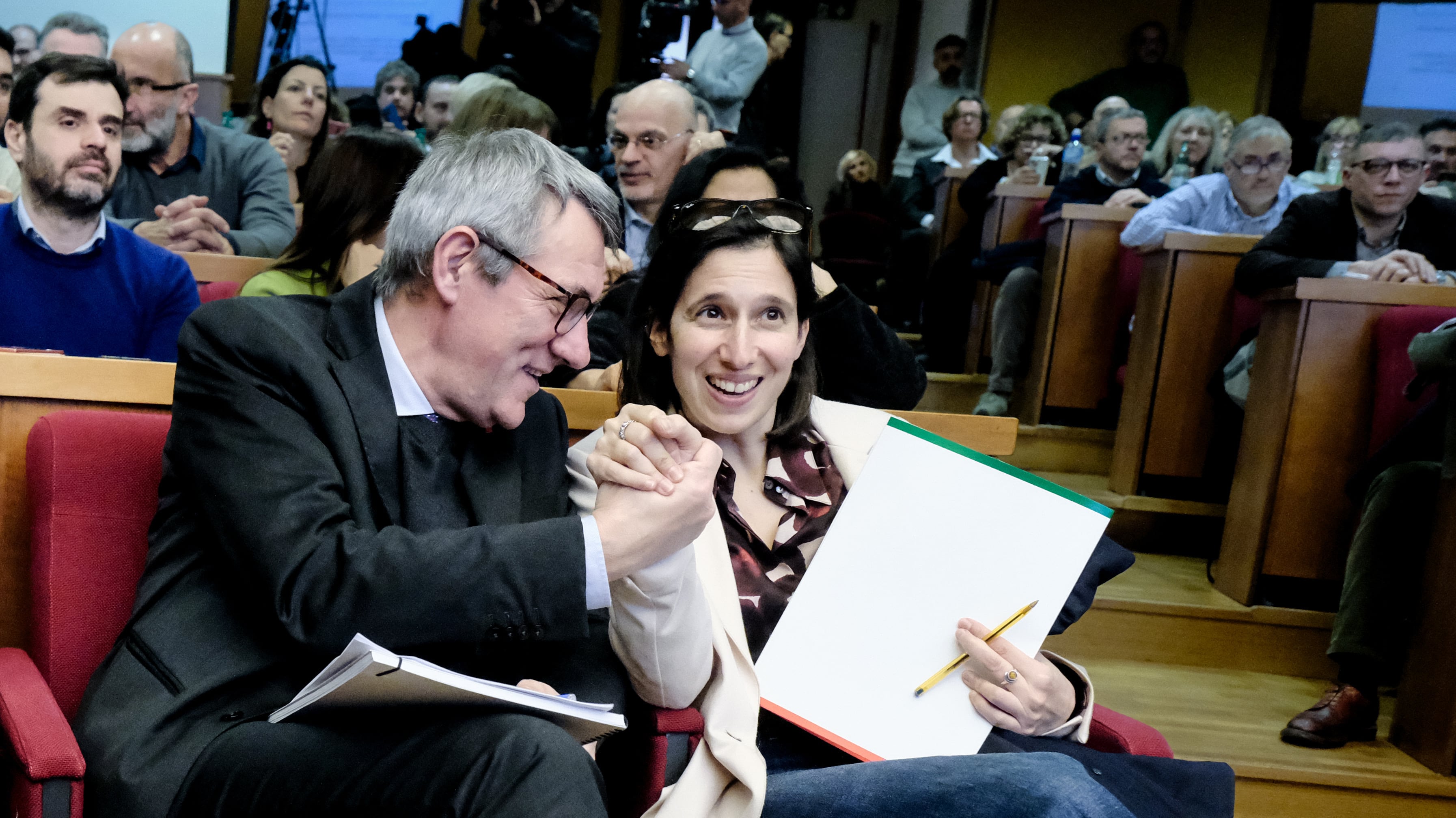 "Supportiamo lo sciopero". Schlein difende Landini per accusare Salvini