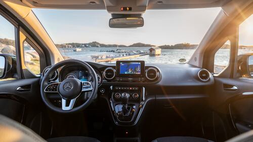 Mercedes-Benz EQT, guarda la gallery 13